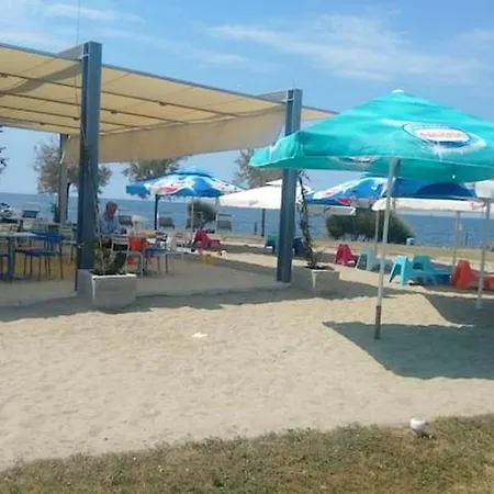 Comfortable In Zambratija, 40 M², Near Beaches. Apartmán *