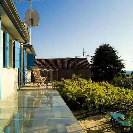 Comfortable In Zambratija, 40 M², Near Beaches. Zambratija (Istria)