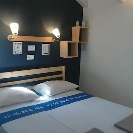 Comfortable In Zambratija, 40 M², Near Beaches. Apartman Zambratija (Istria)