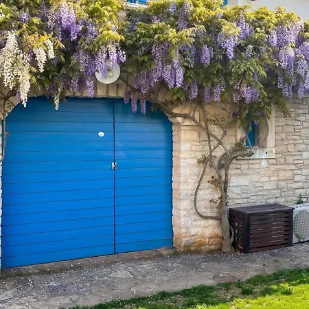 Comfortable In Zambratija, 40 M², Near Beaches. *